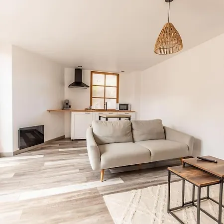 Vue Sur Le Ciel Apartment *